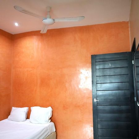 Suites La Roca By R&T Κανκούν Εξωτερικό φωτογραφία