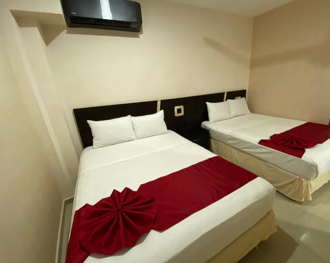 Suites La Roca By R&T Κανκούν Εξωτερικό φωτογραφία