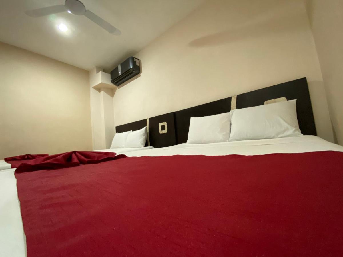 Suites La Roca By R&T Κανκούν Εξωτερικό φωτογραφία
