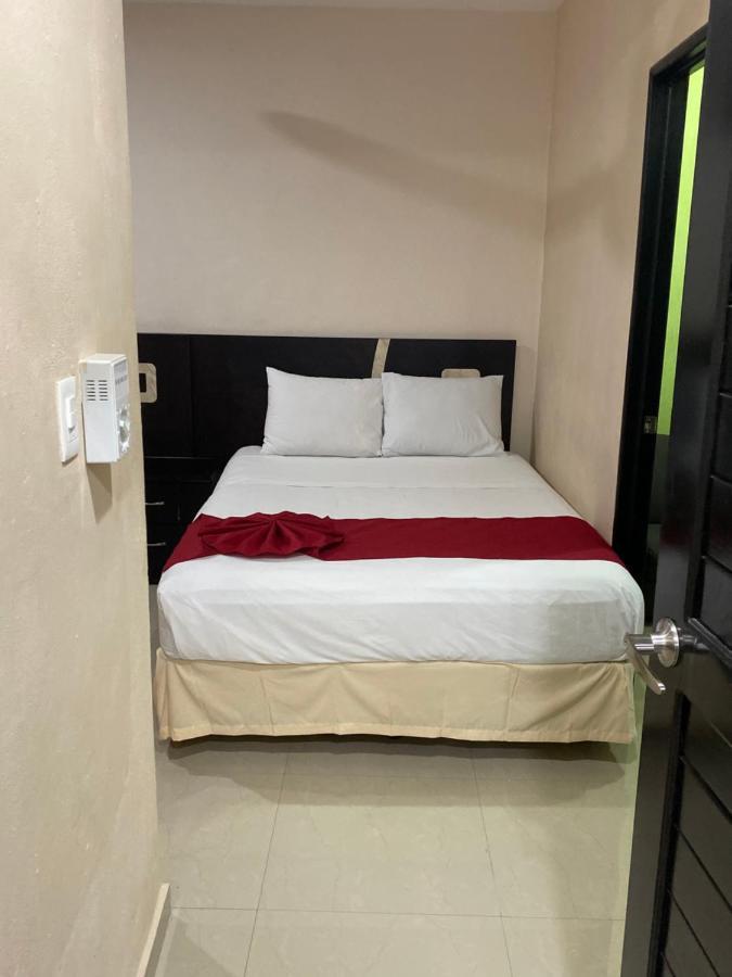 Suites La Roca By R&T Κανκούν Εξωτερικό φωτογραφία