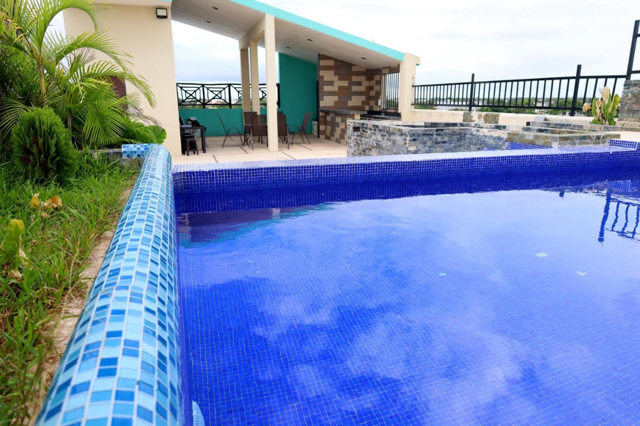 Suites La Roca By R&T Κανκούν Εξωτερικό φωτογραφία