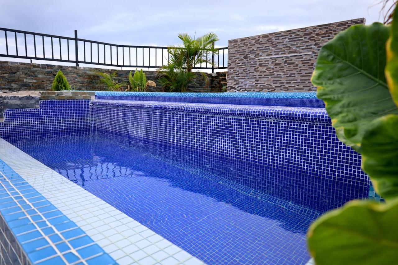 Suites La Roca By R&T Κανκούν Εξωτερικό φωτογραφία