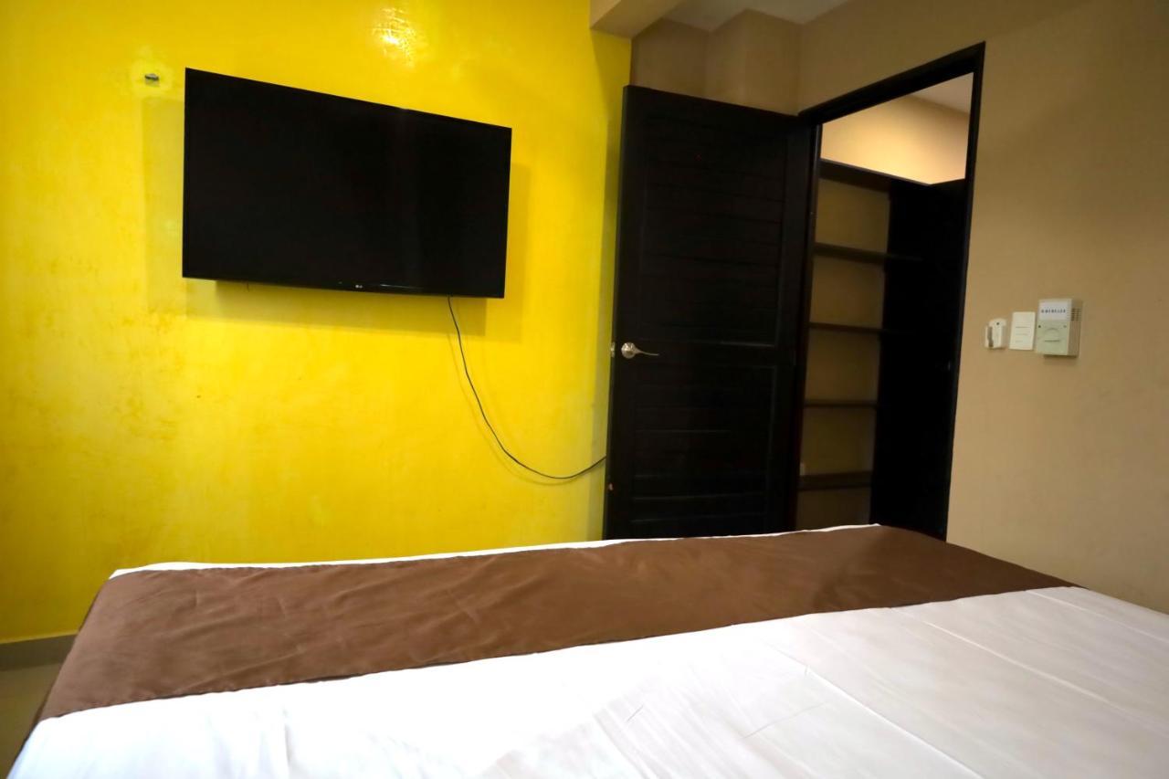Suites La Roca By R&T Κανκούν Εξωτερικό φωτογραφία
