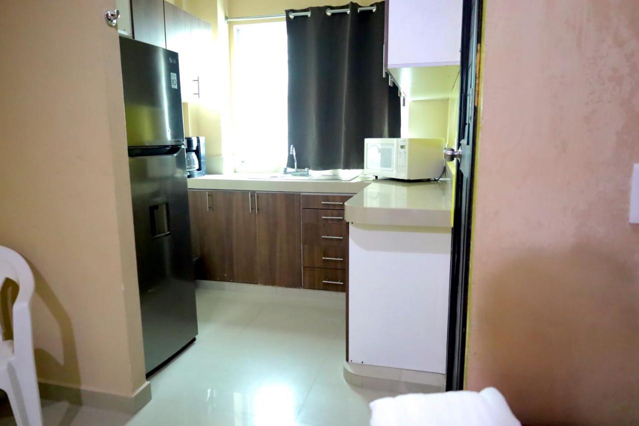Suites La Roca By R&T Κανκούν Εξωτερικό φωτογραφία