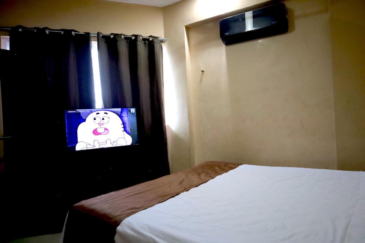 Suites La Roca By R&T Κανκούν Εξωτερικό φωτογραφία
